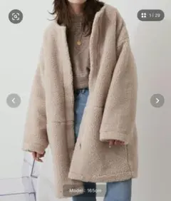 ノーカラーボアコート