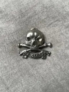 OR GLORYスカルピンバッジ