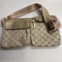 GUCCI GGパターン ボディバッグ