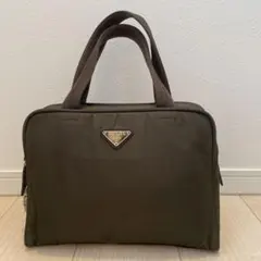 プラダ ハンドバック 鍵付