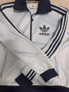 adidas トラックジャケットレディース