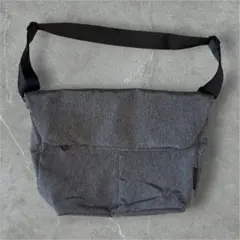 【美品】cote＆cielグレー ショルダーバッグメッセンジャーのサムネイル