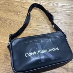 Calvin Klein Jeans ショルダーバッグ