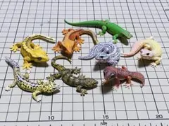 A*z様 【値下げ】爬虫類フィギュア8点まとめて