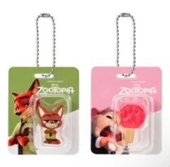 ズートピアのブリスターチャームコレクション、ニックとアイスキャンディの2点セット