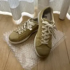 ベージュ 合成皮革 ローカットスニーカー