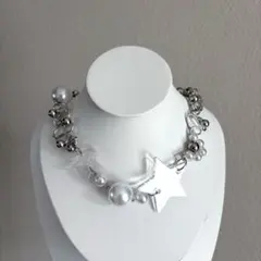 ハンドメイド　ビーズネックレス　チャームネックレス　韓国　個性的