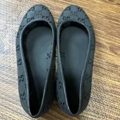 GUCCI ブラック フラットシューズ 35