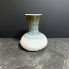 Item thumbnail for item 7a2d2db8-b022-4ec6-bf4b-d8e85b1b387e