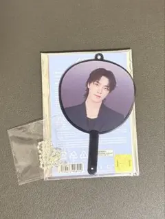 SEVENTEEN ミニピケット ディノ うちわ New_ イルコン 日本