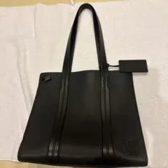 Louis Vuitton レザートートバッグのサムネイル