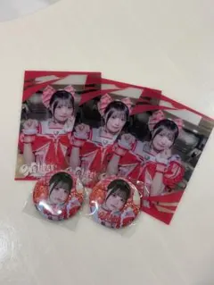 アイドル 缶バッジと写真セット