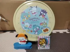 はぴだんぶいクッキー缶、ポチャッコグッズ