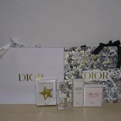 「Dior」ディオール、ホリデー限定ショップ袋&箱&ヘアミスト少量