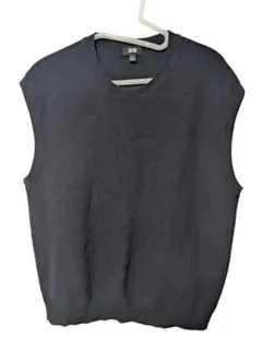 UNIQLO ニットベスト Lサイズ ダークグレー