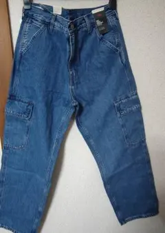 【新品未着用】リーバイスLevi’s 568 ルーズストレートカーゴw32