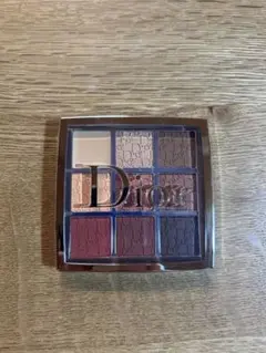 Dior Backstage　003 アンバー