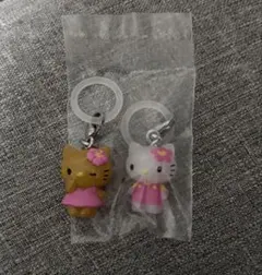R*様 ハローキティ めじるしアクセサリー 日焼け&お花の2個SET