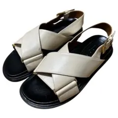 MARNI マルニ フスベットレザーサンダルのサムネイル