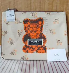 Item thumbnail for item 912da642-4151-40b7-9d9b-8b91e2082ade