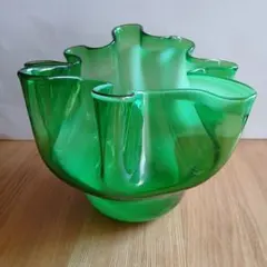 アンティーク　ガラス　花瓶　置物