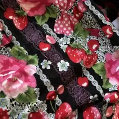 甚平 黒地 花柄 ストロベリー 120cm
