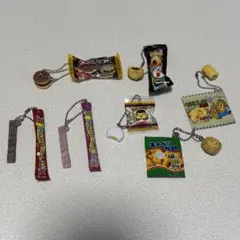 やおきん ミニチュアチャーム 全7種 コンプ　ガチャ　駄菓子　お菓子　ミニチュア