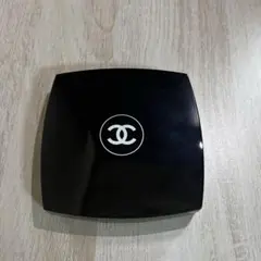 CHANEL　（アイ&チークカラー）