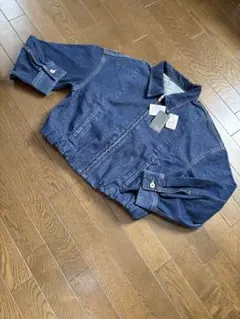 デニムジャケット Mサイズ　新品　タグ付き