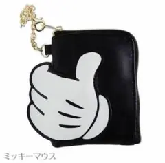 新品　Disney ミッキー パスケース