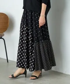 ほぼ新品　BEARDSLEY　ドットパッチワークスカートのサムネイル
