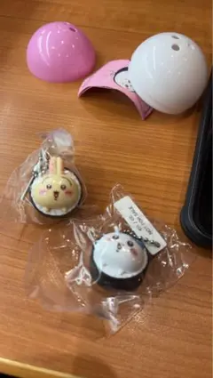 ちいかわ くら寿司 キーホルダー　フィギュア　 ハチワレ①