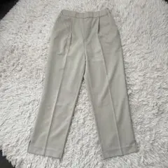ディスコート ベージュ テーパードパンツ M