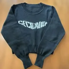 GECYDADAY ロゴニット ブラック 長袖