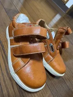 PRADA 本革 ブラウン キッズシューズ