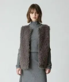 アルアバイル　2024AW フェイクファー×ニットジレ　グレー