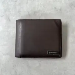 BURBERRY メタルロゴ　レザー　二つ折り財布　ノバチェック