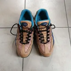 Nike Air Max 95 ベージュ/青 スニーカー