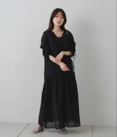 ブラック ロングワンピース 長袖のサムネイル