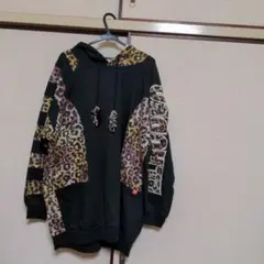 エルロデオ　ゆったりパーカーのサムネイル