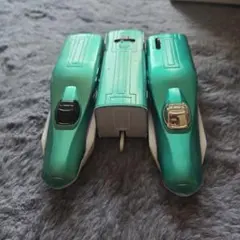 プラレール S-16 レールで速度チェンジ!! E5系 新幹線 はやぶさ