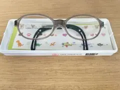 Item thumbnail for item 5715b0a6-c7c5-477a-aaaa-59927f37f4f6