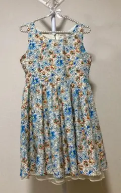 ナイスクラップ　NICECLAUP 花柄ワンピース