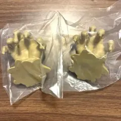 ドラクエ　まちぼうけ　カプセルトイ　マドハンド　2点