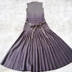 Item thumbnail for item 06f6f2b7-108c-4c76-9d75-f24e7767d727