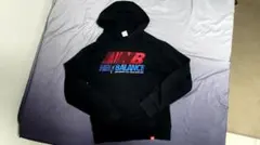 New Balance ブラック フーディ Lサイズ