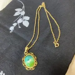 七宝焼グリーンと青のオーバル型ネックレス