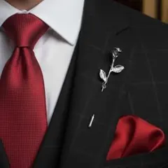 花　チューリップ　ラペルピン　ハットピン　ピンバッジ　ブローチ　銀色　シルバー色