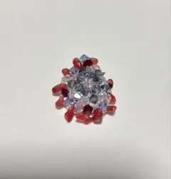 ハンドメイド と透明のビーズ ペンダントトップ
