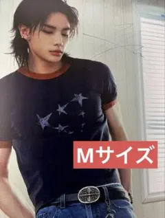 GUESS ゲス 半袖Tシャツ スタープリント ヒョンジン着用 hyunjin③ 
